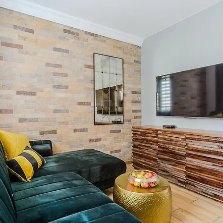 P&o Suwalska Warszawa